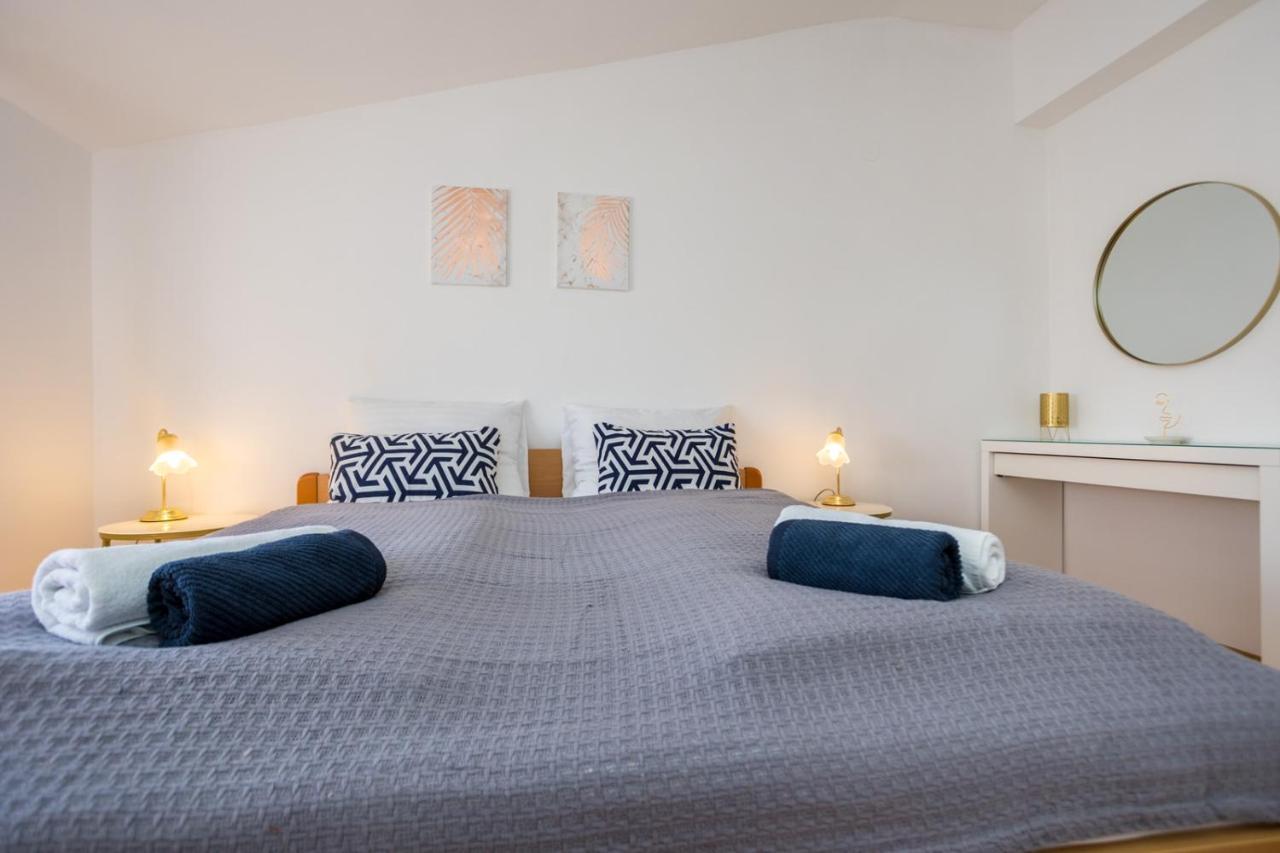 Apartmani Beba Omišalj Exterior foto